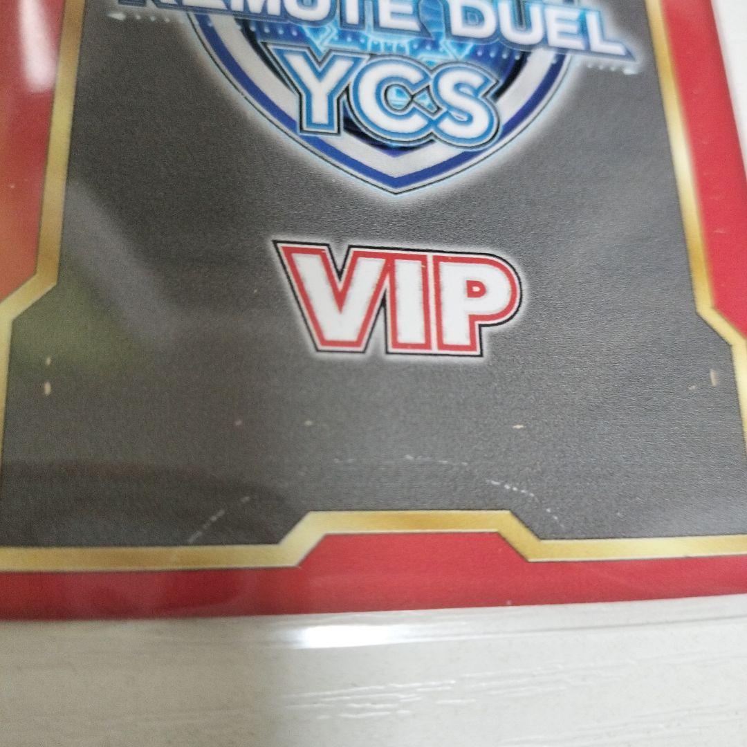 遊戯王 　倶利伽羅天童のプレイマットとセンターカード